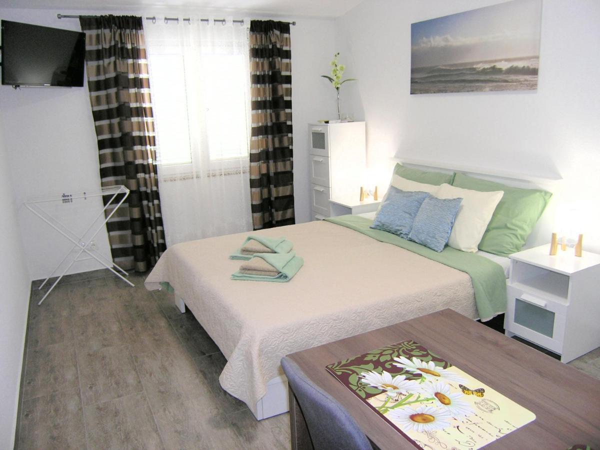 Apartmani Zganec Baška Exterior foto
